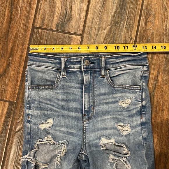 American Eagle next level stretch distressed super high rise jeggings size 4 - Picture 4 of 5